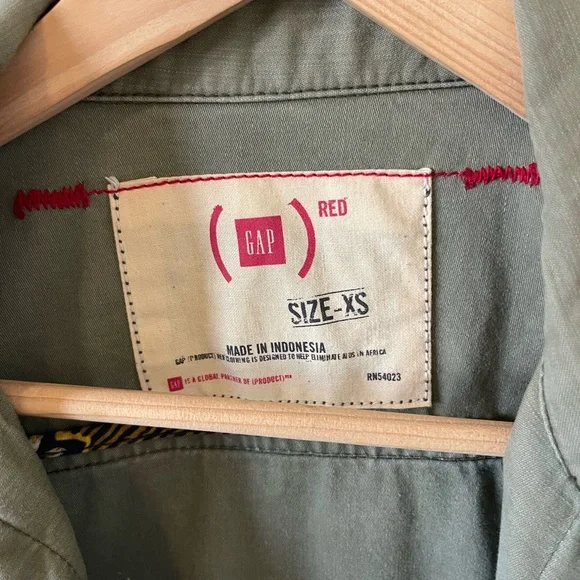 Women's Gap RED Army Green Cargo Jacket with Adjustable Waist - XS - Picture 4 of 6